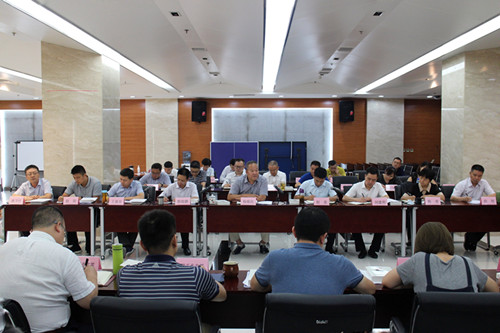 西投控股召開黨總支（擴大）會議暨中心組學習會議學習習總書記講話精神及中央、省、市相關(guān)會議文件精神